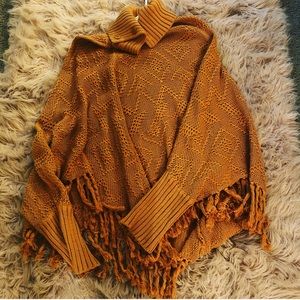 Knit Poncho - size M